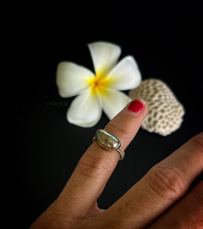 Tahitian Keshi Pearl Pinky / Midi Ring