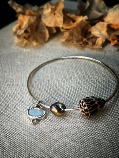 Sterling Opal x Tahitian Keshi Pearl x Chaldean Cone Shell Bangle