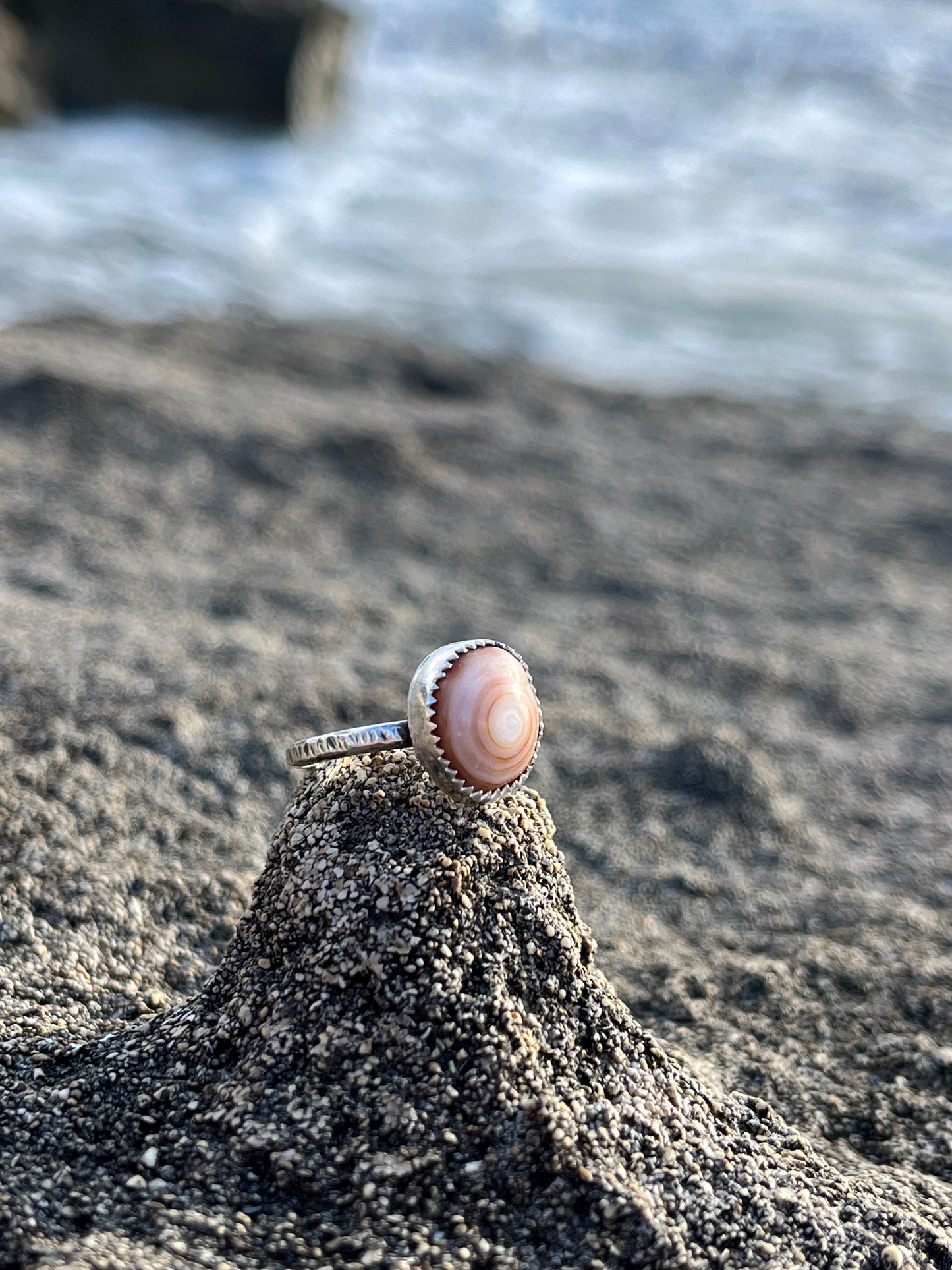 Cinnamon Bun Puka Shell Ring
