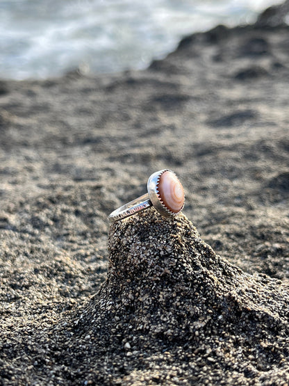 Cinnamon Bun Puka Shell Ring