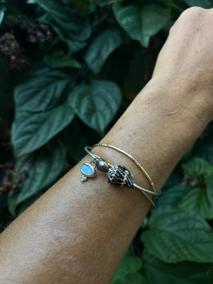 Sterling Opal x Tahitian Keshi Pearl x Chaldean Cone Shell Bangle