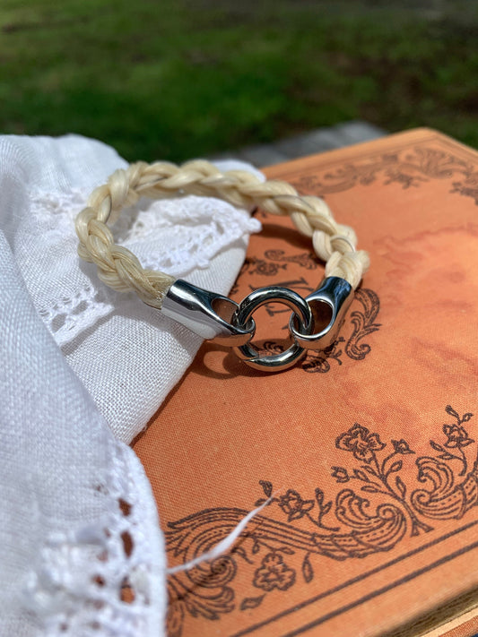 The Barn Jack Horsehair Bracelet