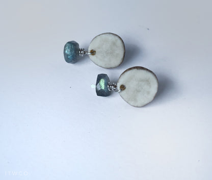 whitetail antler + labradorite stud earrings ♢ rts