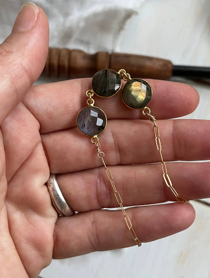 Kapua Necklace