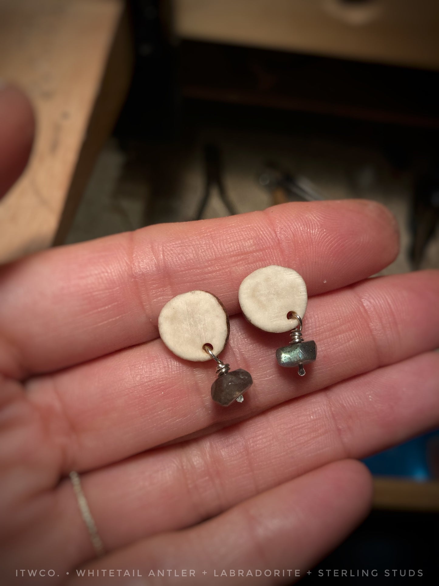 whitetail antler + labradorite stud earrings ♢ rts